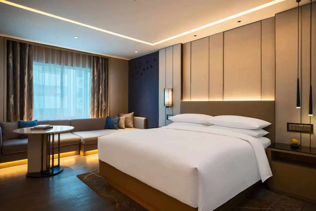 豪華大床房 Deluxe King Room