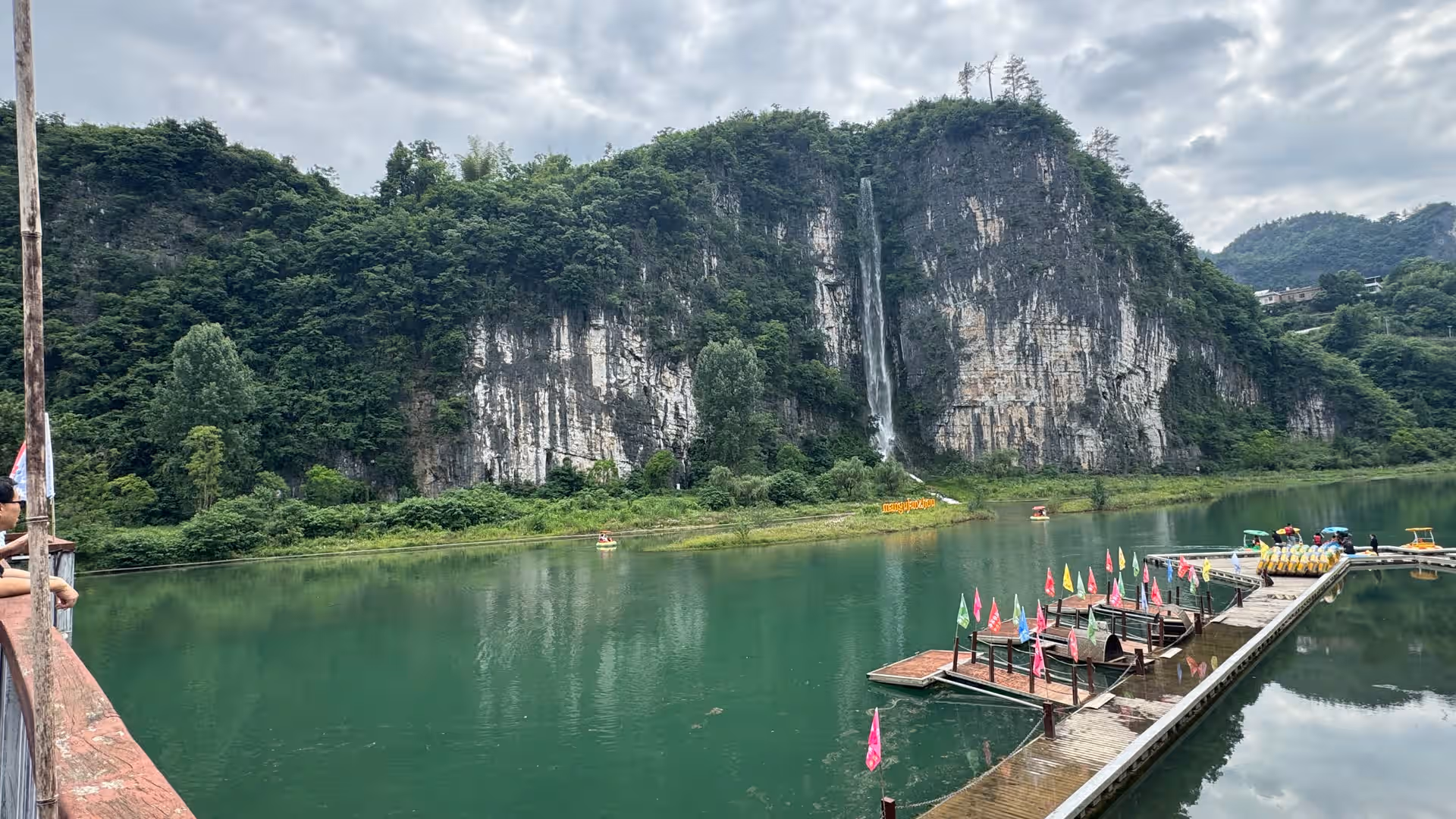 【湖南旅行團】5天 香港小姐外景拍攝全新路線